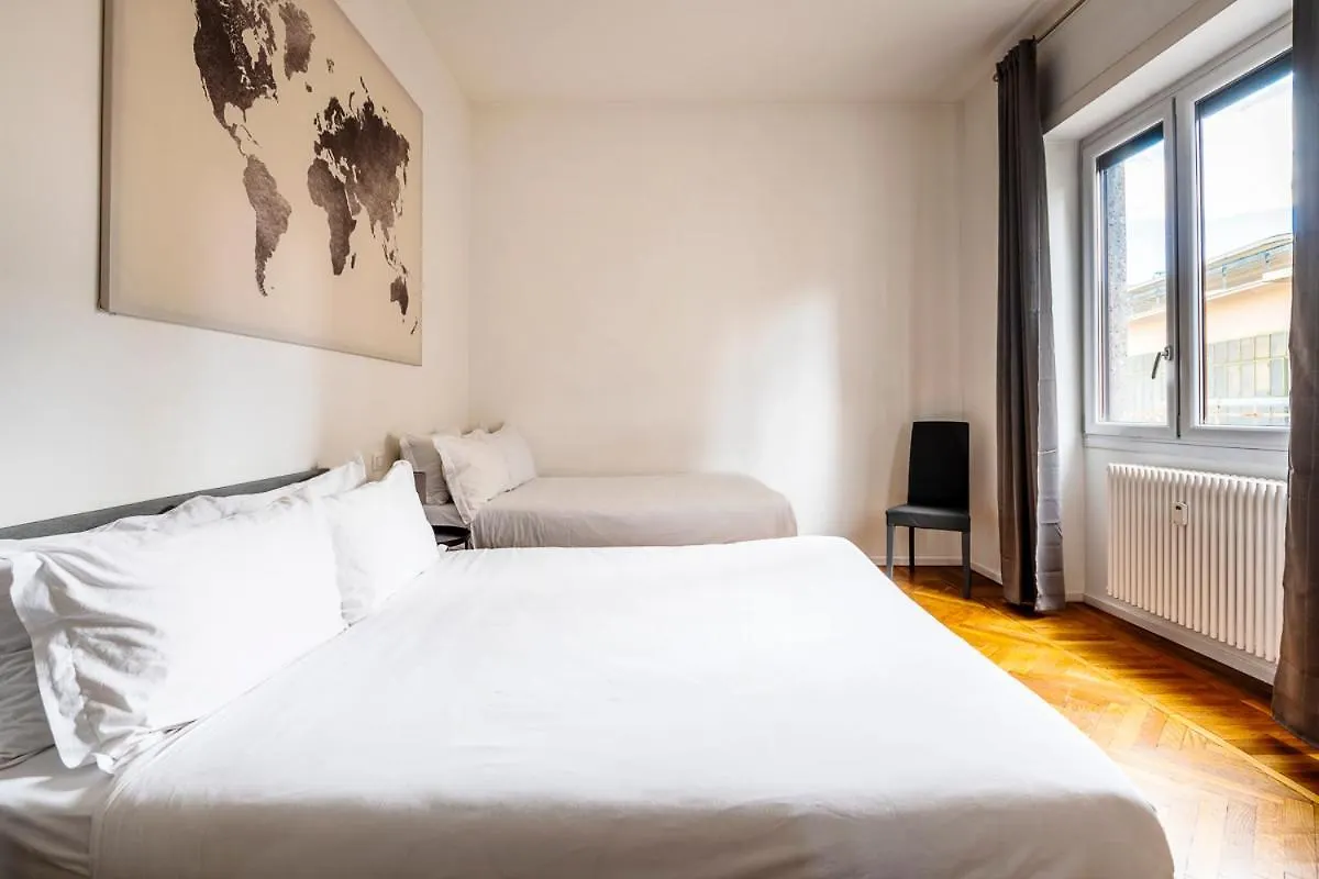 Exclusive 3 Bedrooms Apartment Near Duomo Milan Italie